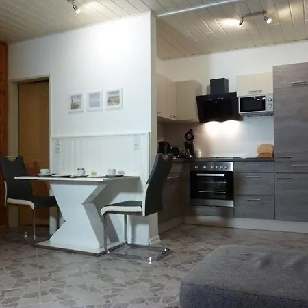 Little Seagull Modern Retreat *